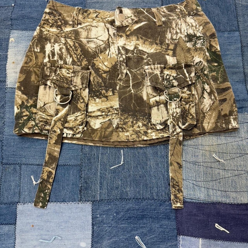 RISE camo mini skirt with‎ adjustable straps #camofashion